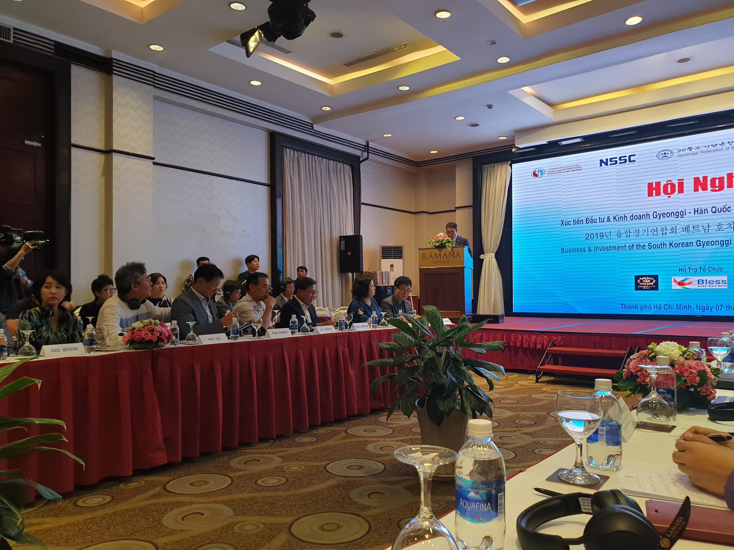 Ban Lãnh đạo Vietpearl Group tham gia Hội nghị xúc tiến và kinh doanh tỉnh Gyeonggi (Hàn Quốc) vào Thành phố Hồ Chí Minh năm 2019.