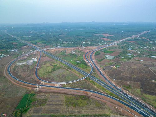 Bí thư Bình Thuận: Sẽ mở thêm đường kết nối cao tốc Phan Thiết