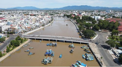 Bình Thuận lập Tổ công tác tháo gỡ khó khăn cho các dự án, doanh nghiệp